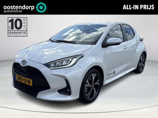 Toyota Yaris 1.5 Hybrid 115 Dynamic **/KEYLESS/ ADAPTIEF CRUISE CONTROL/ NAVIGATIE/ APPLE CARPLAY** ActivLease financial lease
