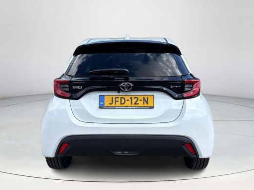 Toyota Yaris 1.5 Hybrid 115 Dynamic **/KEYLESS/ ADAPTIEF CRUISE CONTROL/ NAVIGATIE/ APPLE CARPLAY** ActivLease financial lease