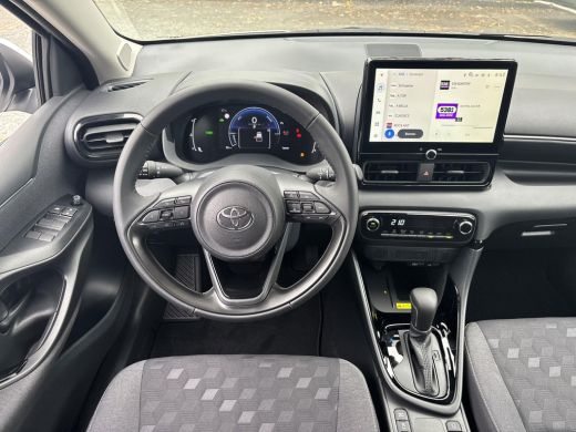 Toyota Yaris 1.5 Hybrid 115 Dynamic **PARKEERCAMERA/ ADAPTIEF CRUISE CONTROL/ KEYLESS** ActivLease financial lease