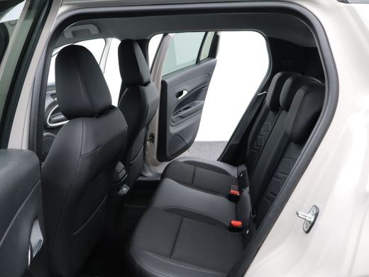 Jeep Avenger 1.2 e-Hybrid Summit | Automaat | Carplay | Camera | Adaptieve cruise | Navi | Clima | 18" LMV | ActivLease financial lease