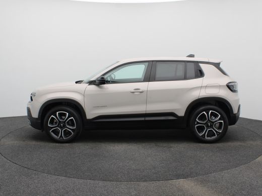 Jeep Avenger 1.2 e-Hybrid Summit | Automaat | Carplay | Camera | Adaptieve cruise | Navi | Clima | 18" LMV | ActivLease financial lease