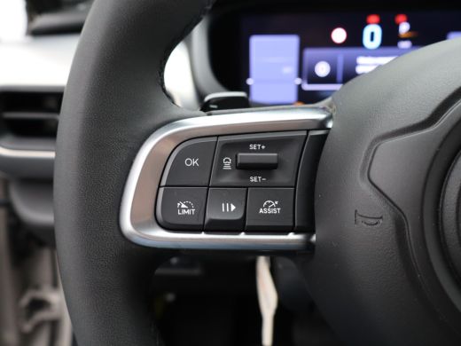 Jeep Avenger 1.2 e-Hybrid Summit | Automaat | Carplay | Camera | Adaptieve cruise | Navi | Clima | 18" LMV | ActivLease financial lease