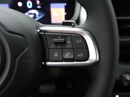 Jeep Avenger 1.2 e-Hybrid Summit | Automaat | Carplay | Camera | Adaptieve cruise | Navi | Clima | 18" LMV | ActivLease financial lease
