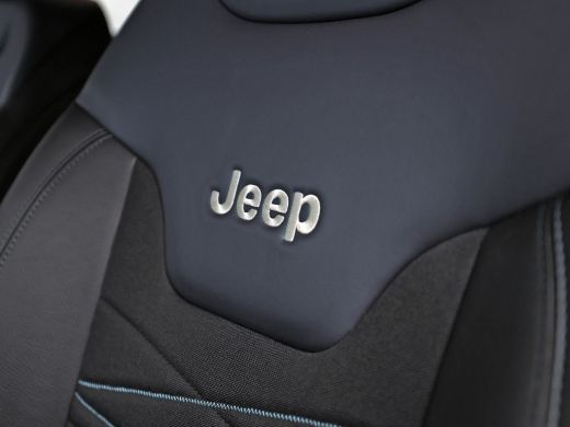 Jeep Compass 4xe 240 Plug-in Hybrid Electric Trailhawk 240Pk Automaat (VIRTUAL COCKPIT, APPLE CARPLAY, GROOT N... ActivLease financial lease