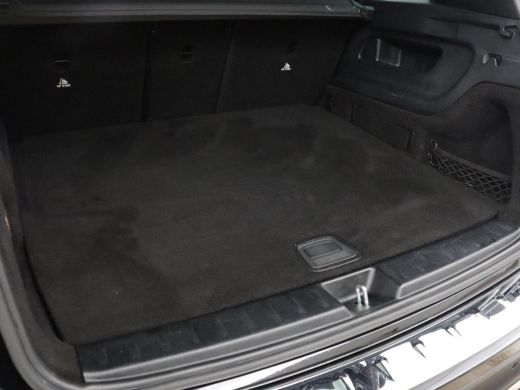 Mercedes-Benz GLB | Half leder | Stoelverwarming | Cruise control | Trekhaak | Camera | Park assist | Sfeerverlicht... ActivLease financial lease