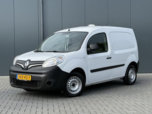 Renault Kangoo 1.5 dCi / L1H1 / 1e EIG. / AIRCO / CRUISE / NAVI / TREKHAAK / DAKDRAGERS ActivLease financial lease