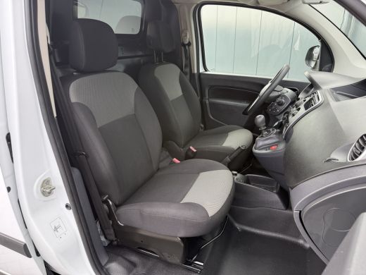 Renault Kangoo 1.5 dCi / L1H1 / 1e EIG. / AIRCO / CRUISE / NAVI / TREKHAAK / DAKDRAGERS ActivLease financial lease
