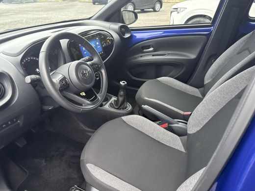 Toyota Aygo X 1.0 VVT-i MT Play ActivLease financial lease