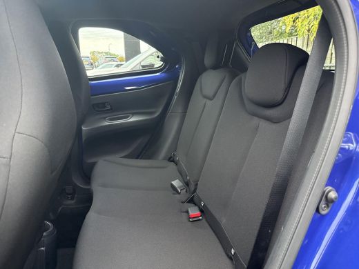 Toyota Aygo X 1.0 VVT-i MT Play ActivLease financial lease