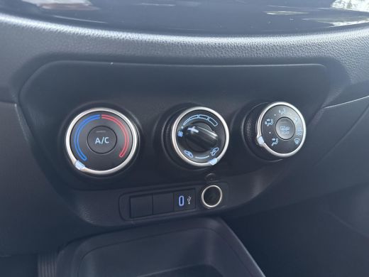 Toyota Aygo X 1.0 VVT-i MT Play ActivLease financial lease