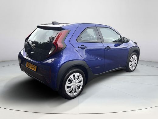 Toyota Aygo X 1.0 VVT-i MT Play ActivLease financial lease