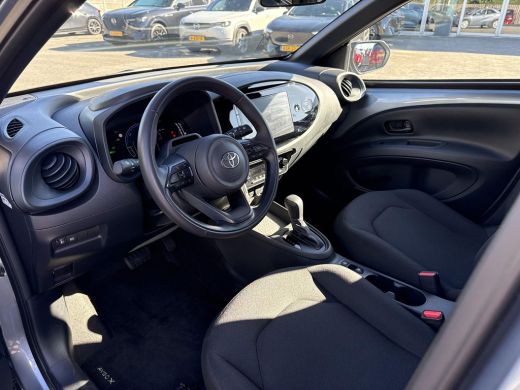 Toyota Aygo X Hybrid 115 play | Apple CarPlay/Android auto | Achteruitrijcamera ActivLease financial lease