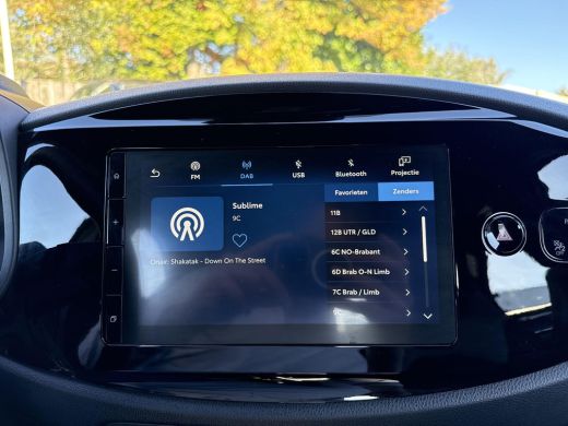 Toyota Aygo X Hybrid 115 play | Apple CarPlay/Android auto | Achteruitrijcamera ActivLease financial lease
