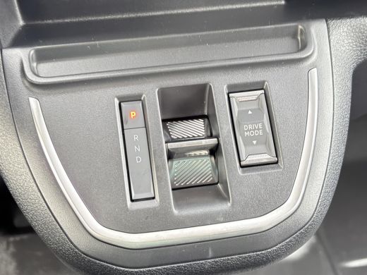 Toyota ProAce Navigator Extra Range Long L2 75 kWh **/NIEUWE BUS/ NAVIGATIE/ DIRECT LEVERBAAR/ 3 ZITPLAATSEN** ActivLease financial lease