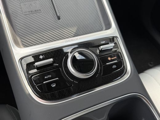 Geely Starray EM-i 1.5 Max+ PHEV | Long Range | 8 jaar garantie | Geely Specialist | Pano ActivLease financial lease