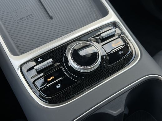 Geely Starray EM-i 1.5 Max+ PHEV | Long Range | 8 jaar garantie | Geely Specialist | Pano ActivLease financial lease