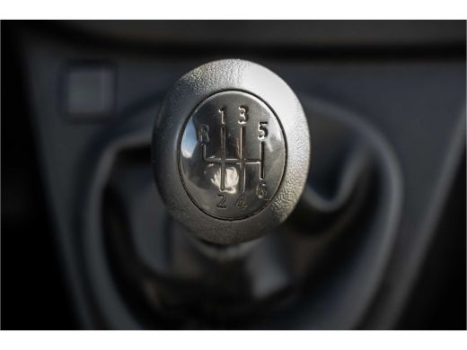 Renault Trafic 1.6 dCi 95 L1H1 | Cruise | Navi | Airco | Trekhaak | Imperiaal ActivLease financial lease