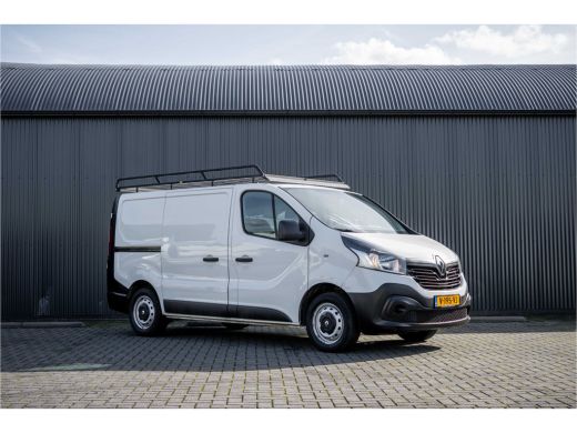 Renault Trafic 1.6 dCi 95 L1H1 | Cruise | Navi | Airco | Trekhaak | Imperiaal ActivLease financial lease