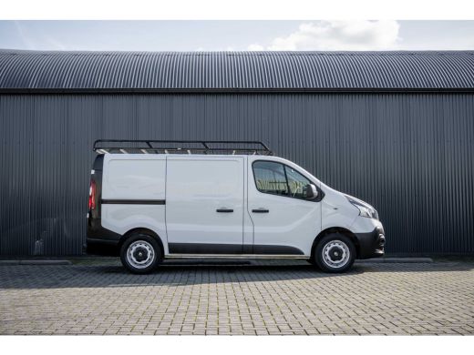 Renault Trafic 1.6 dCi 95 L1H1 | Cruise | Navi | Airco | Trekhaak | Imperiaal ActivLease financial lease