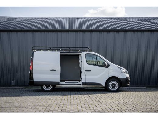 Renault Trafic 1.6 dCi 95 L1H1 | Cruise | Navi | Airco | Trekhaak | Imperiaal ActivLease financial lease