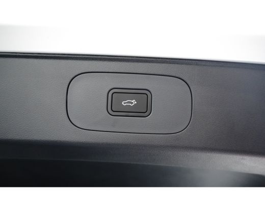 Geely Starray EM-i Max+ | Achterbank in delen neerklapbaar | Airco (automatisch) | Apple Carplay/Android Auto|telefo... ActivLease financial lease