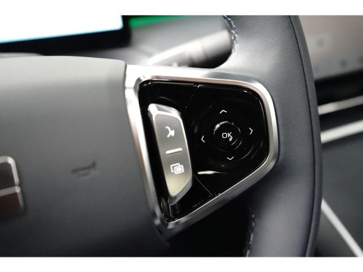 Geely Starray EM-i Max+ | Achterbank in delen neerklapbaar | Airco (automatisch) | Apple Carplay/Android Auto|telefo... ActivLease financial lease