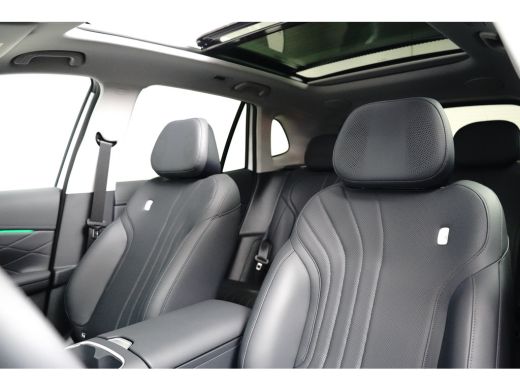 Geely Starray EM-i Max+ | Achterbank in delen neerklapbaar | Airco (automatisch) | Apple Carplay/Android Auto|telefo... ActivLease financial lease