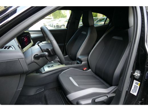 Opel Mokka 1.2 TURBO HYBRID 136PK GS AUTOMAAT / CAMERA / STUURVERWARMING / FULL-LED / KEYLESS / 17" LMV / NA... ActivLease financial lease