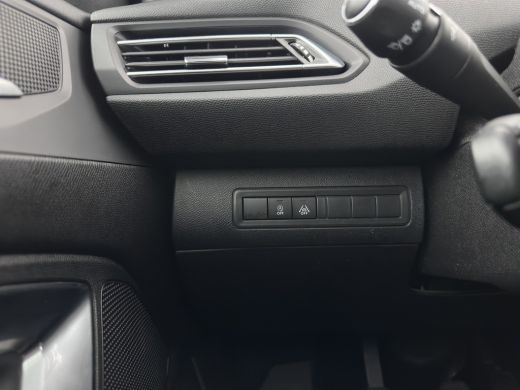 Peugeot 308 SW 1.5 BlueHDi Blue Lease Premium (INCL.BTW) *PANO | LEATHER-MICROFIBRE | FULL-LED | DENON-AUDIO ... ActivLease financial lease