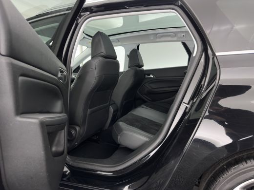 Peugeot 308 SW 1.5 BlueHDi Blue Lease Premium (INCL.BTW) *PANO | LEATHER-MICROFIBRE | FULL-LED | DENON-AUDIO ... ActivLease financial lease
