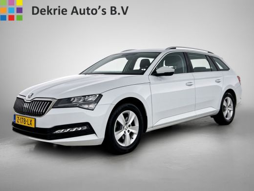 Skoda Superb Combi 1.5 TSI 150PK Automaat Business Edition / Trekhaak / Navigatie / Airco-ecc./ Pdc./ Radio-mu... ActivLease financial lease