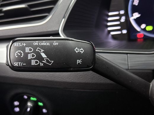 Skoda Superb Combi 1.5 TSI 150PK Automaat Business Edition / Trekhaak / Navigatie / Airco-ecc./ Pdc./ Radio-mu... ActivLease financial lease
