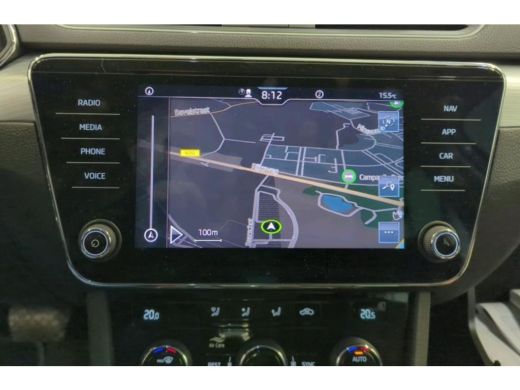 Skoda Superb Combi 1.5 TSI 150PK Automaat Business Edition / Trekhaak / Navigatie / Airco-ecc./ Pdc./ Radio-mu... ActivLease financial lease