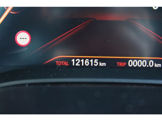 BMW 5 Serie Touring 520i High Executive M-SPORT PANO LEER NAVI LED ORG NL 121000KM!!! ActivLease financial lease