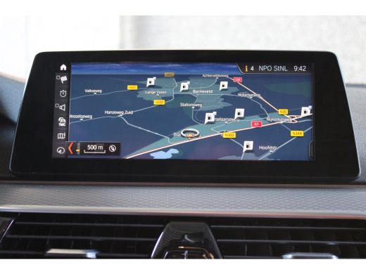 BMW 5 Serie Touring 520i High Executive M-SPORT PANO LEER NAVI LED ORG NL 121000KM!!! ActivLease financial lease