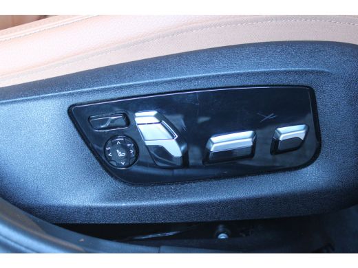 BMW 5 Serie Touring 520i High Executive M-SPORT PANO LEER NAVI LED ORG NL 121000KM!!! ActivLease financial lease