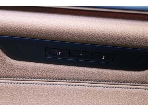 BMW 5 Serie Touring 520i High Executive M-SPORT PANO LEER NAVI LED ORG NL 121000KM!!! ActivLease financial lease