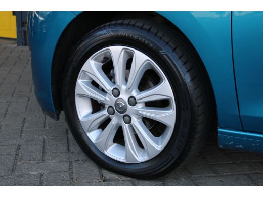 Opel KARL 1.0 ecoFLEX 120 Jaar Edition | Parkeersensoren achter | 15'' lichtmetaal | Mistlampen | DAB | ActivLease financial lease