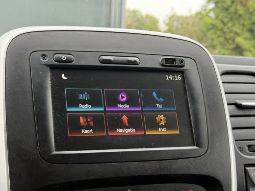 Renault Trafic 2.0 dCi 120 PK / L2H1 / 2x SCHUIFDEUR / INRICHTING / TREKHAAK / 1e EIG. / LED / CRUISE / AIRCO / ... ActivLease financial lease