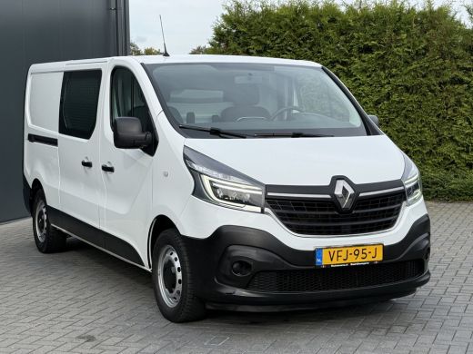 Renault Trafic 2.0 dCi 120 PK / L2H1 / 2x SCHUIFDEUR / INRICHTING / TREKHAAK / 1e EIG. / LED / CRUISE / AIRCO / ... ActivLease financial lease