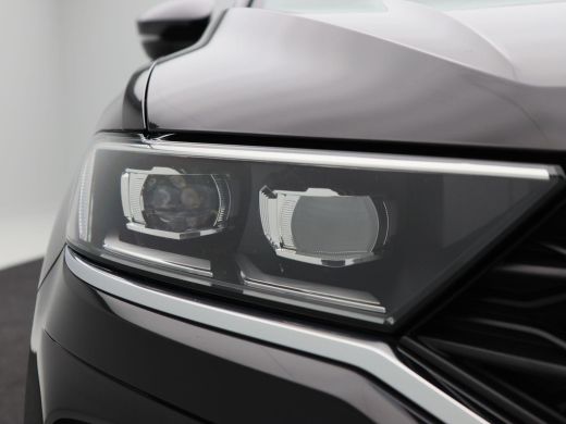 Volkswagen T-Roc 1.5 TSi 150 Pk Automaat Sport Business R-Line | Panoramadak | Camera | Adaptive Cruise | Navigati... ActivLease financial lease