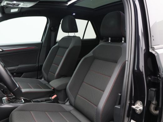 Volkswagen T-Roc 1.5 TSi 150 Pk Automaat Sport Business R-Line | Panoramadak | Camera | Adaptive Cruise | Navigati... ActivLease financial lease