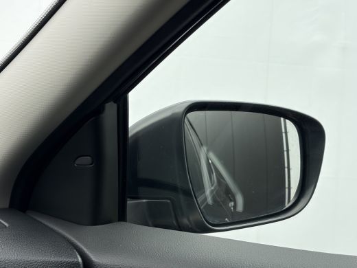 Nissan QASHQAI 1.3 DIG-T Tekna Automaat 360&deg; Pano Leer Stoelverw Orig.NL ActivLease financial lease