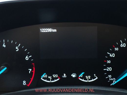Ford Focus 1.0 EcoBoost STUUR + STOELVERWARMING / CAMERA / CARPLAY / NAVI ActivLease financial lease