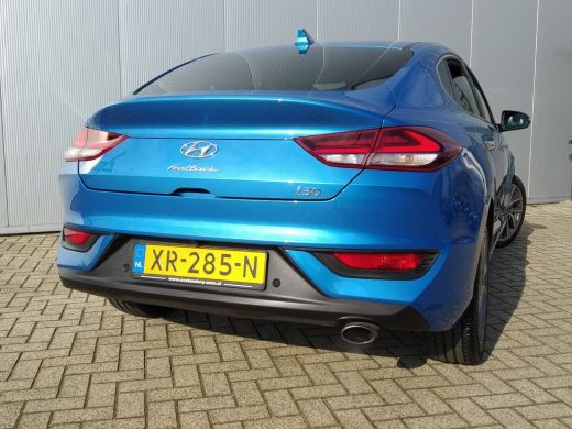 Hyundai i30 Fastback 1.4 T-GDI Premium | Navigatie DAB+ | Cruise Control | Climate control | Full LED | Parke... ActivLease financial lease