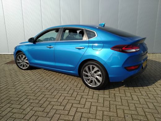 Hyundai i30 Fastback 1.4 T-GDI Premium | Navigatie DAB+ | Cruise Control | Climate control | Full LED | Parke... ActivLease financial lease