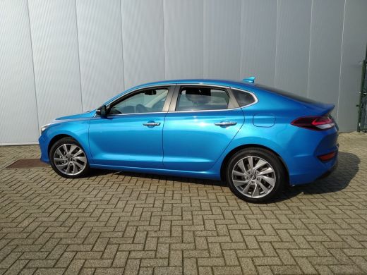 Hyundai i30 Fastback 1.4 T-GDI Premium | Navigatie DAB+ | Cruise Control | Climate control | Full LED | Parke... ActivLease financial lease