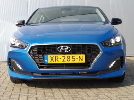 Hyundai i30 Fastback 1.4 T-GDI Premium | Navigatie DAB+ | Cruise Control | Climate control | Full LED | Parke... ActivLease financial lease