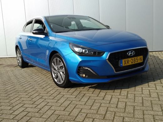 Hyundai i30 Fastback 1.4 T-GDI Premium | Navigatie DAB+ | Cruise Control | Climate control | Full LED | Parke... ActivLease financial lease
