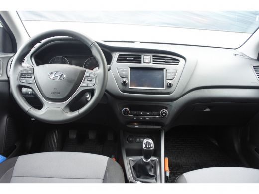 Hyundai i20 1.0 T-GDI Comfort Navi | Achteruitrijcamera | Cruise Control | LED Verliching ActivLease financial lease